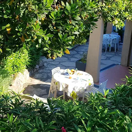 Appartement Cosy A Roquebrune-Sur-Argens Avec Piscine - 34 M² Apartamento *
