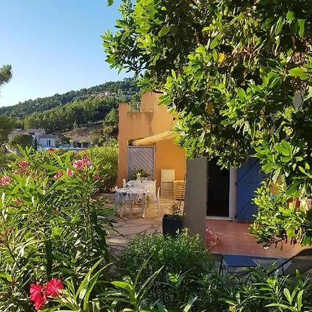 Apartamento Appartement Cosy A Roquebrune-Sur-Argens Avec Piscine - 34 M²